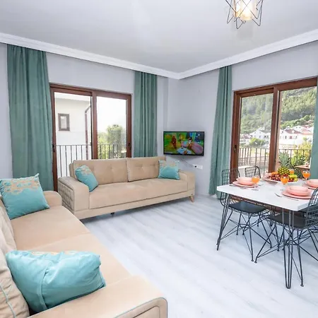Bahce Aparthotel 4*