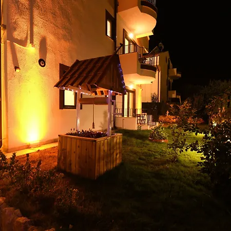 Bahce Aparthotel 4*
